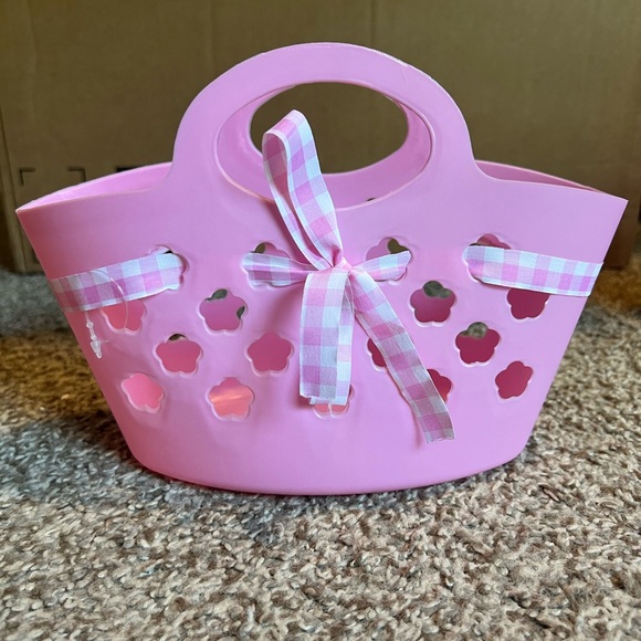 Baskets - Picture 2 of 4